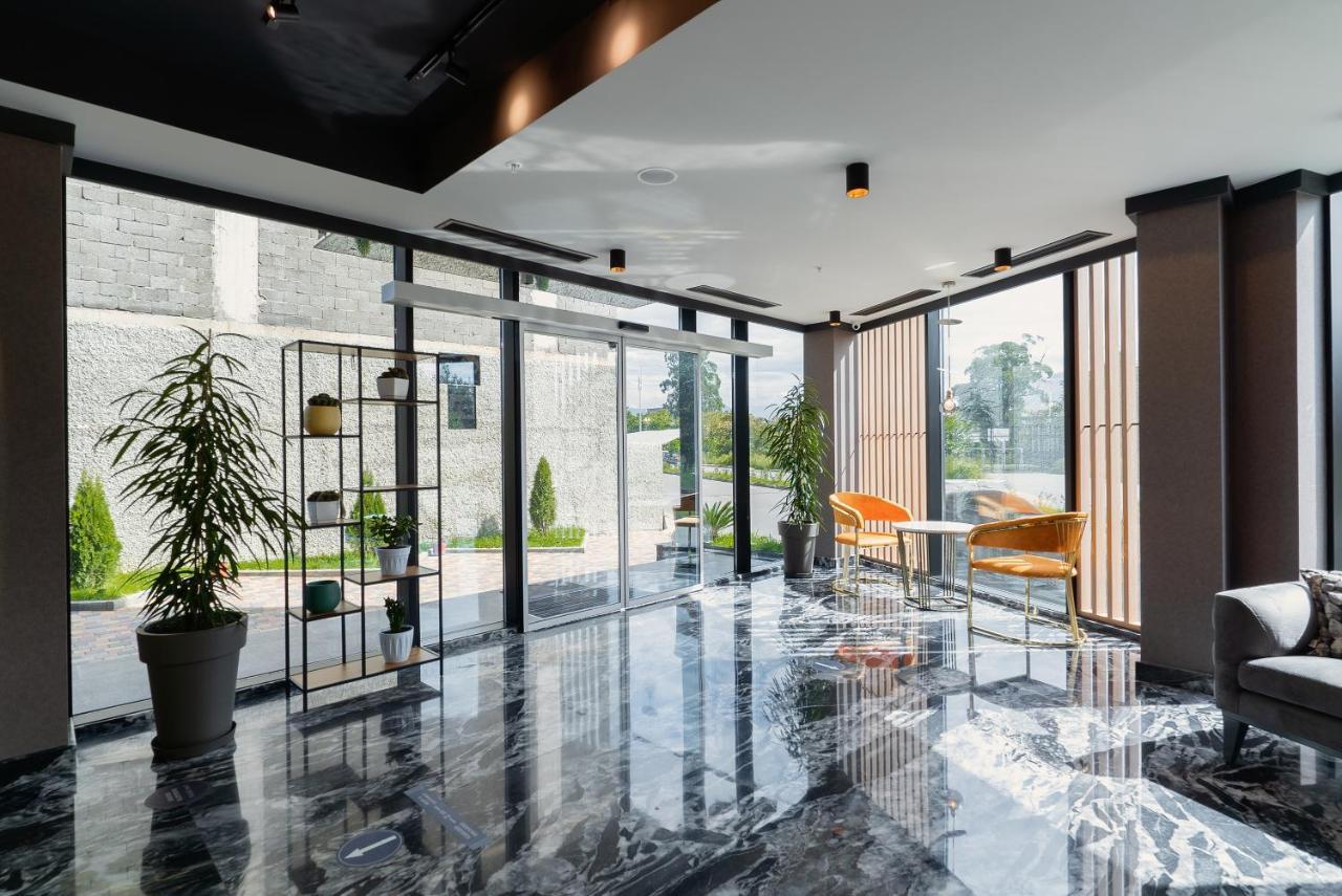 Cozy Loft Hotel Batumi Exterior photo